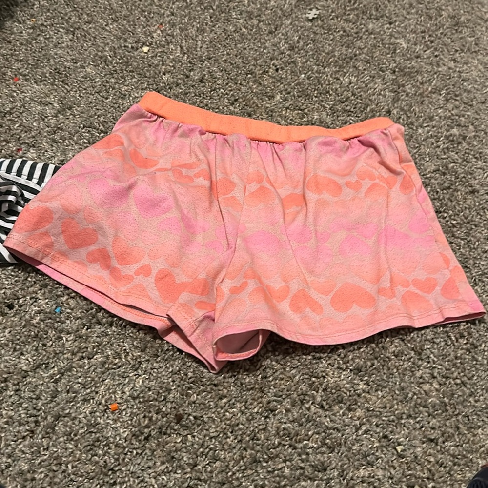 They are pajamas shorts they don’t fit me